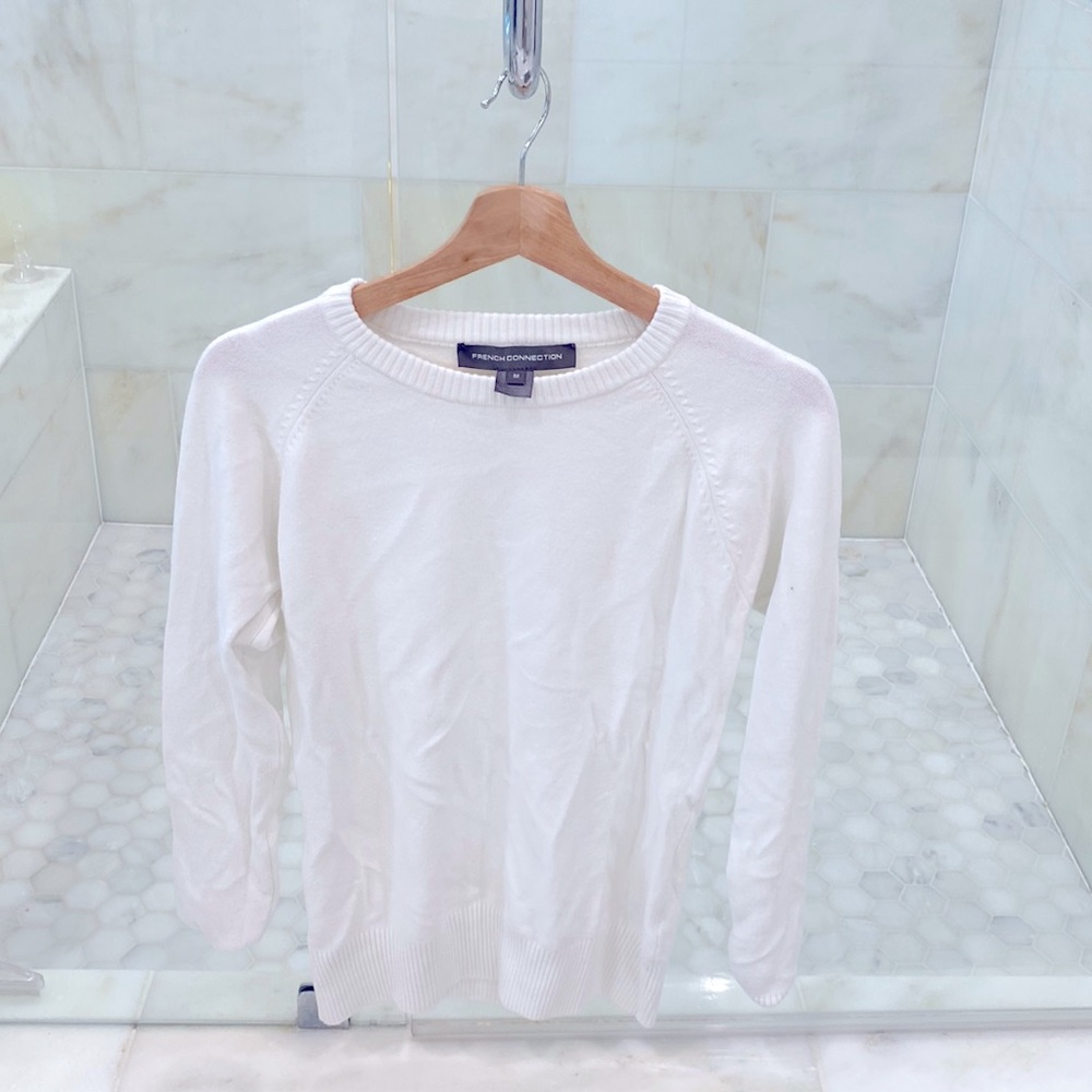 French Connection Size Medium White Crewneck Swea… - image 1